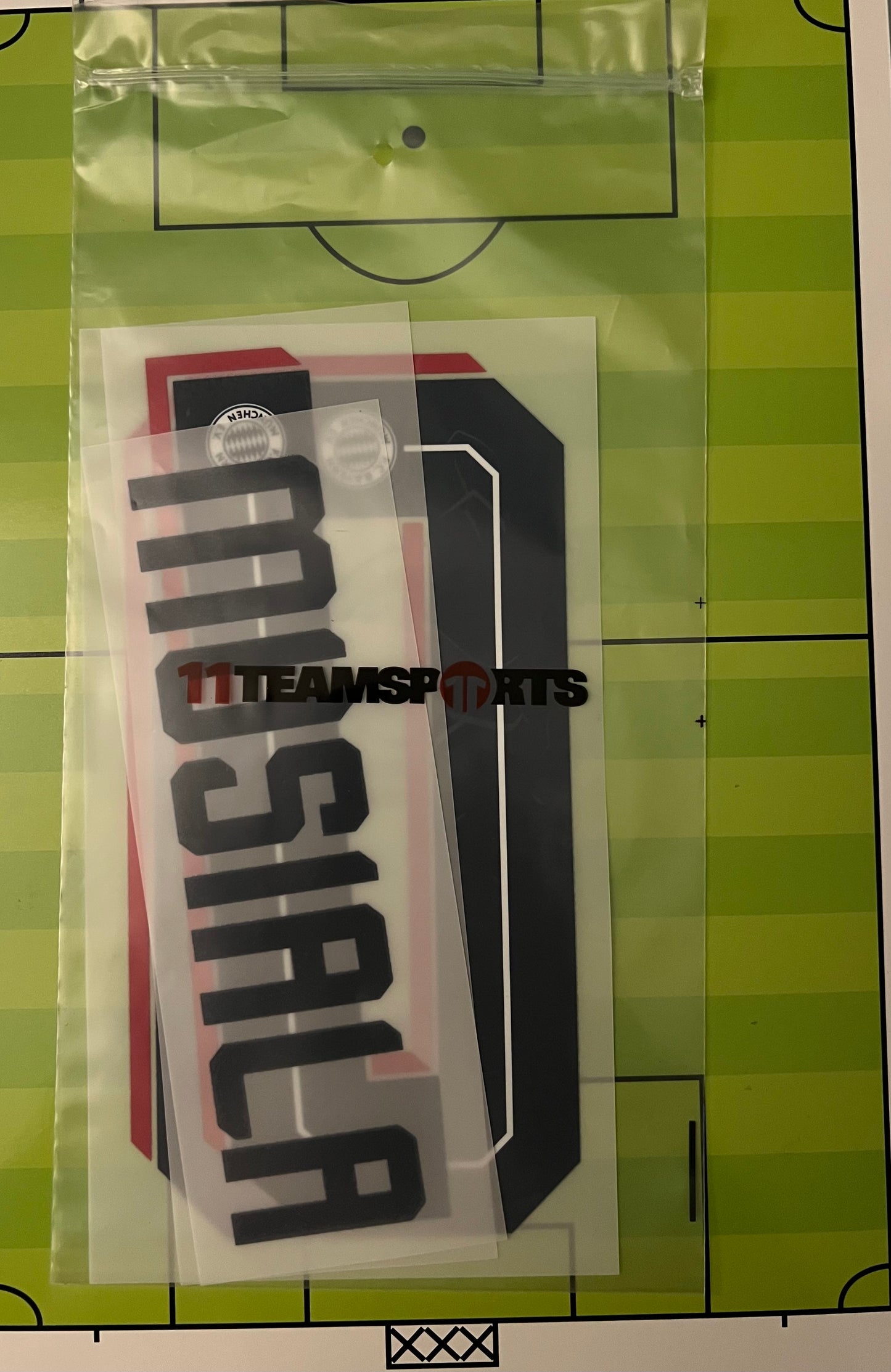 Flocage Nameset Officiel MUSIALA #10 Bayern Munich Extérieur away 2026/2027