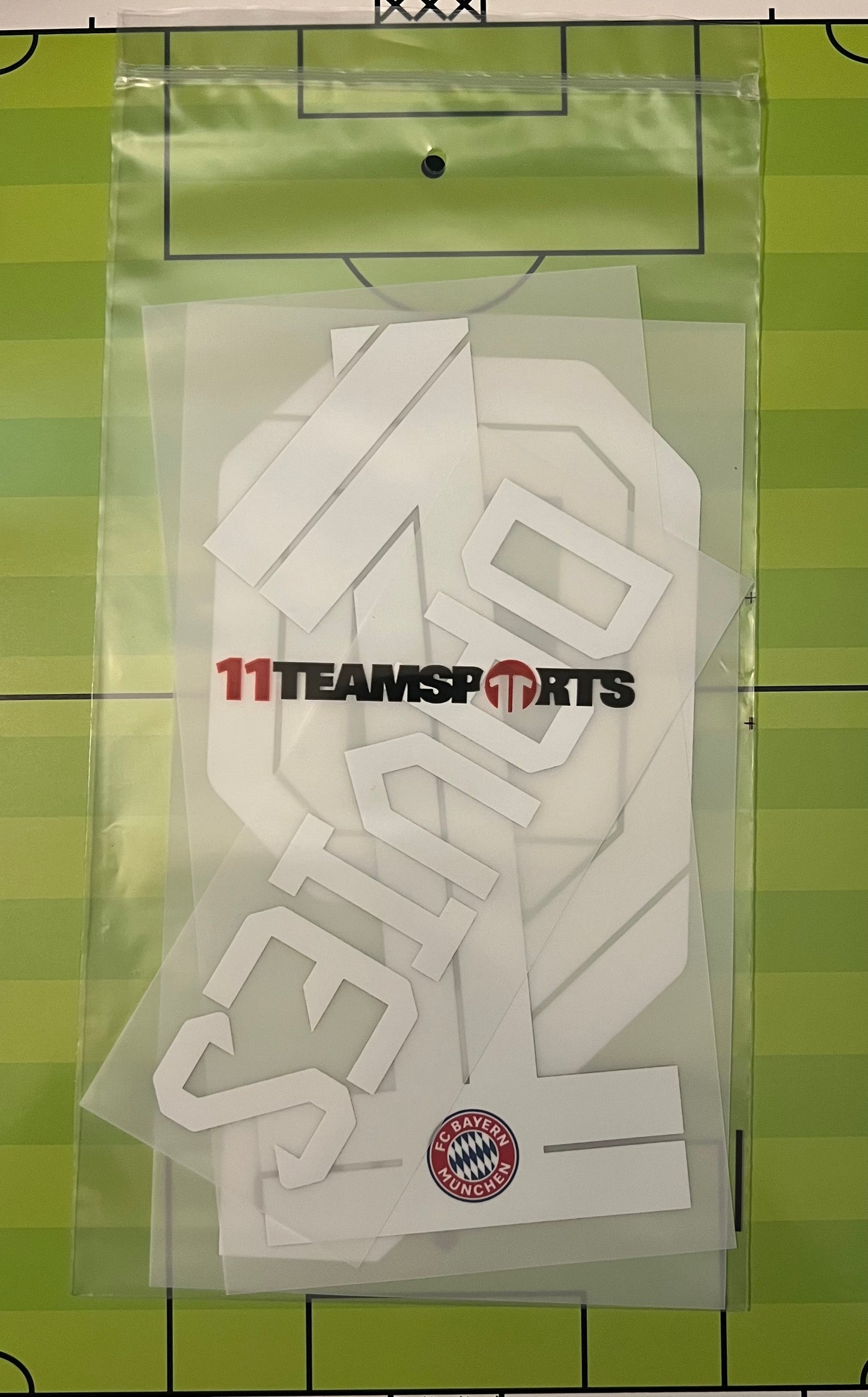 Flocage Name set Officiel DAVIES #19 Bayern Munich 2025/2026 – Domicile Home