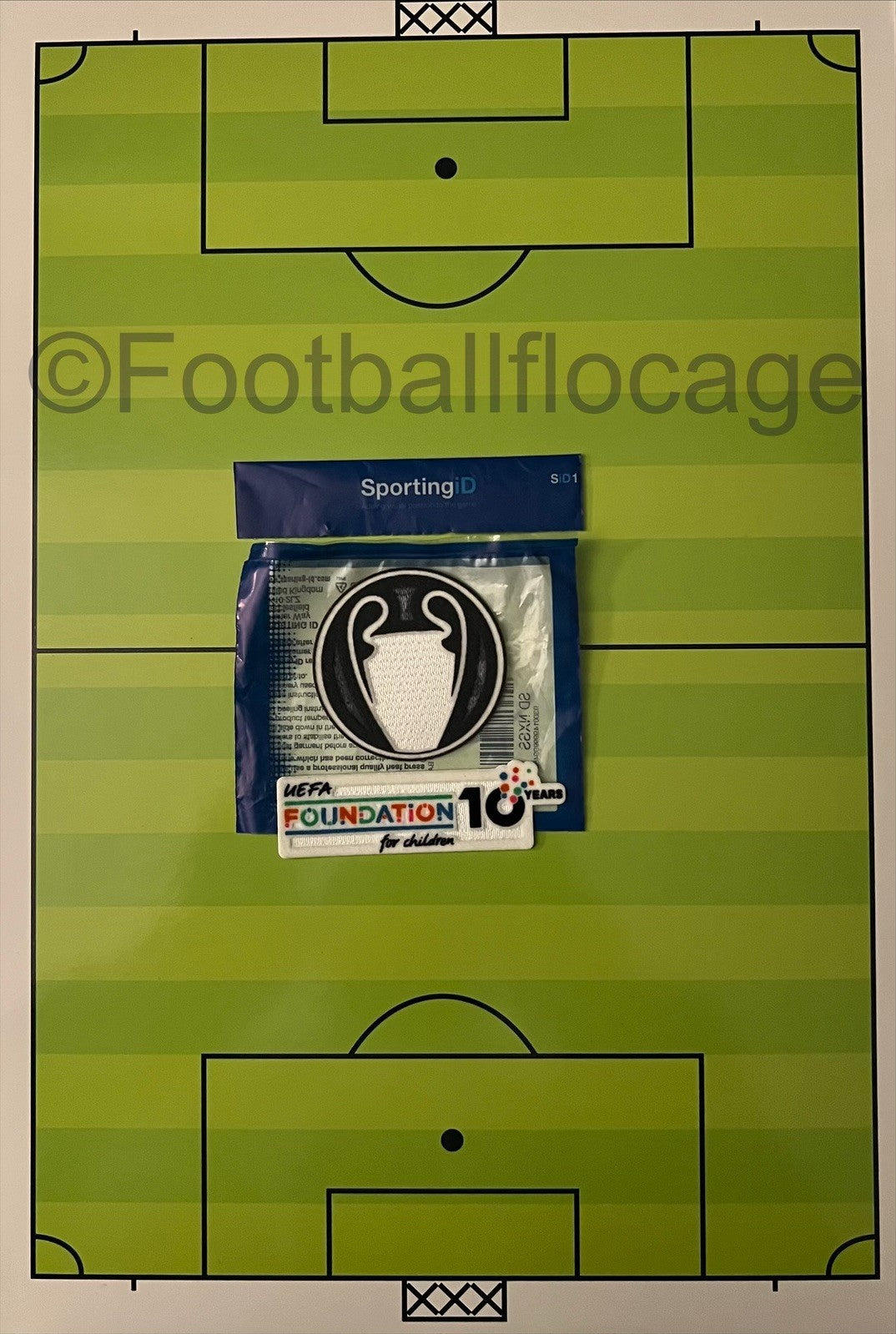Patch Kid Enfant  Vainqueur Ligue Des Champions UEFA Foundation 10yr Officiel