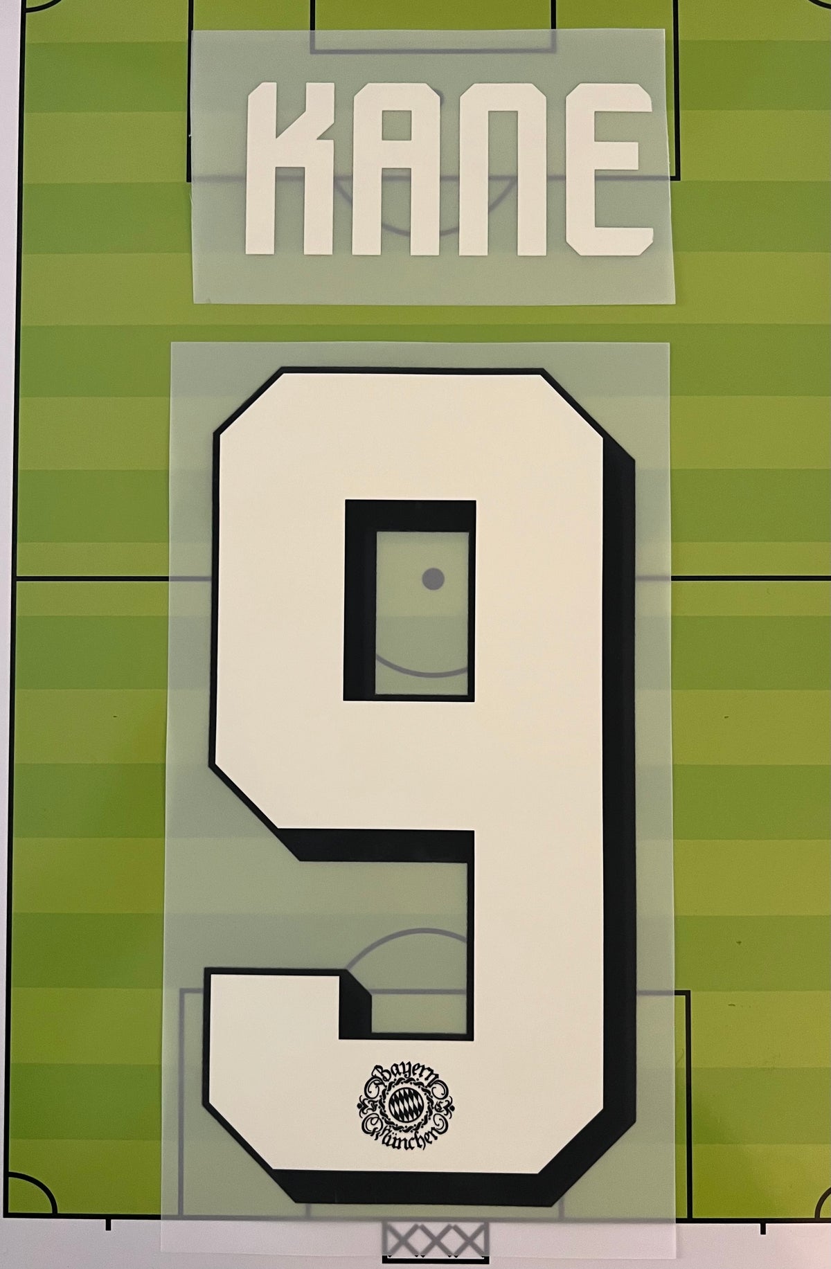 Flocage Nameset Officiel KANE #9 Oktoberfest Bayern Munich 2026 2027 Wiesn Version